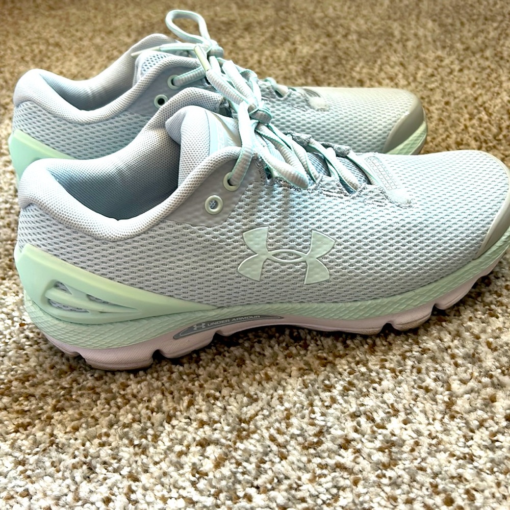 Women Under Armour Charged Gemini Shoes